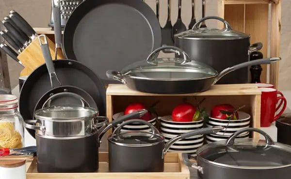 Stainless Steel vs NonStick Cookware