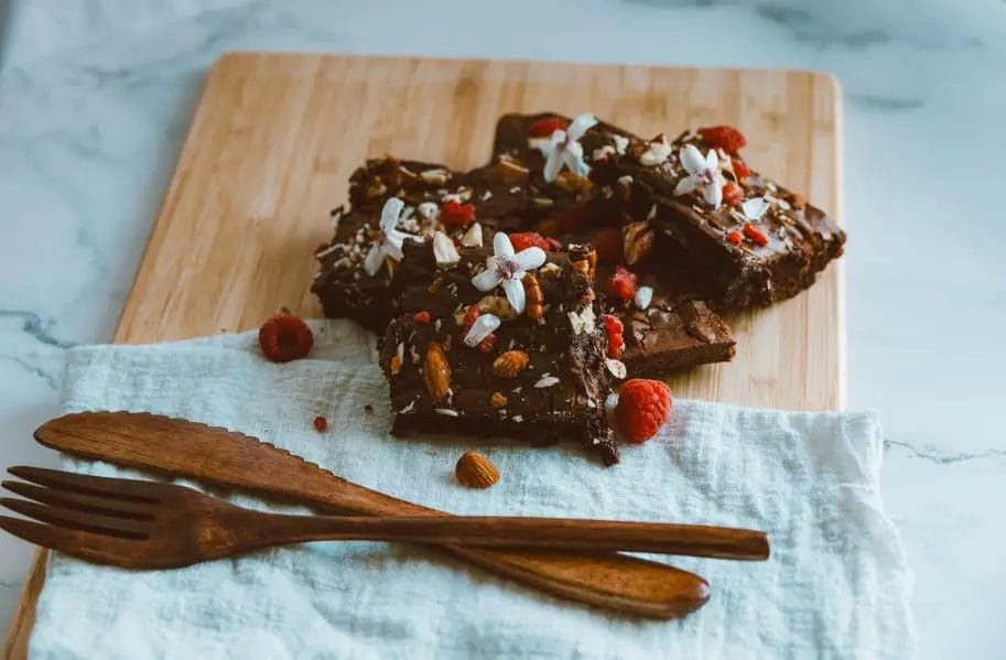 Making chocolate bars at home