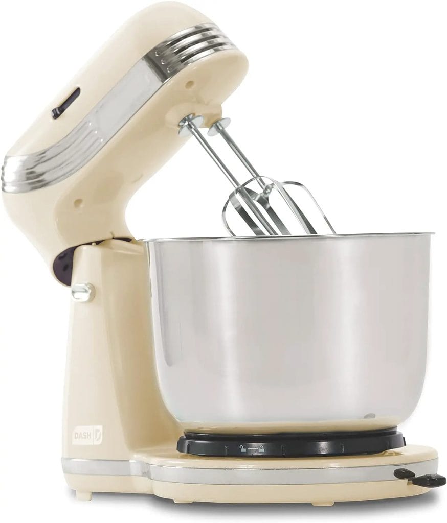 Dash Stand Mixer (Electric Mixer for Everyday Use): 6 Speed Stand Mixer with 3 Quart Stainless Steel Mixing Bowl, Dough Hooks  Mixer Beaters for Dressings, Frosting, Meringues  More - Aqua